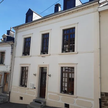 L'hote-antique بيت للعطل