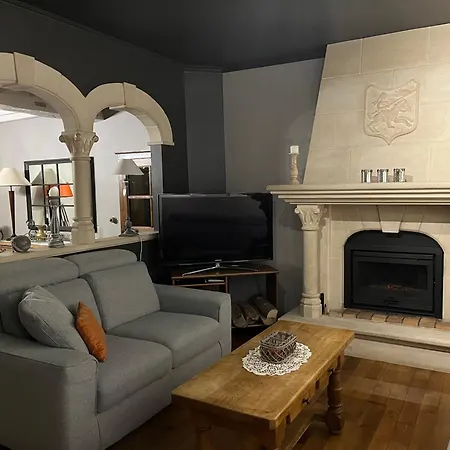 L'hote-antique Bouillon