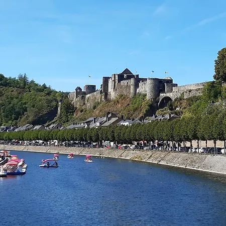 Hébergement de vacances L'hôte-antique *