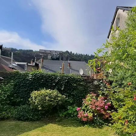 L'hote-antique Holiday home *