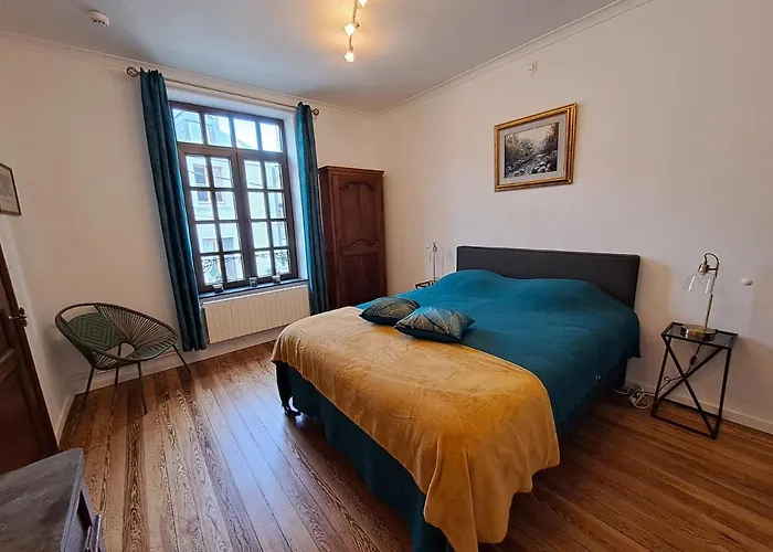 Hébergement de vacances L'hôte-antique *